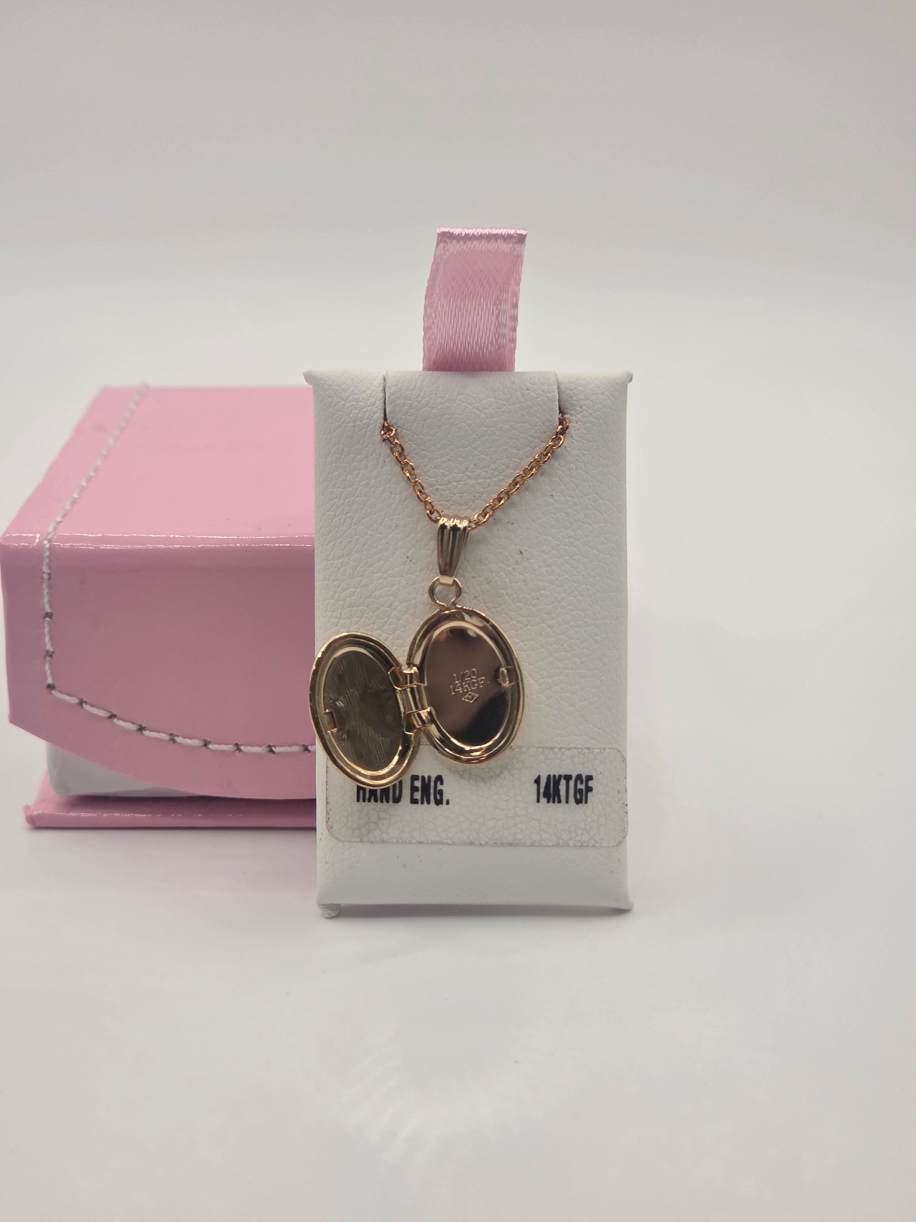 Kiddie Kraft 14KT GF Hand Engraved Locket