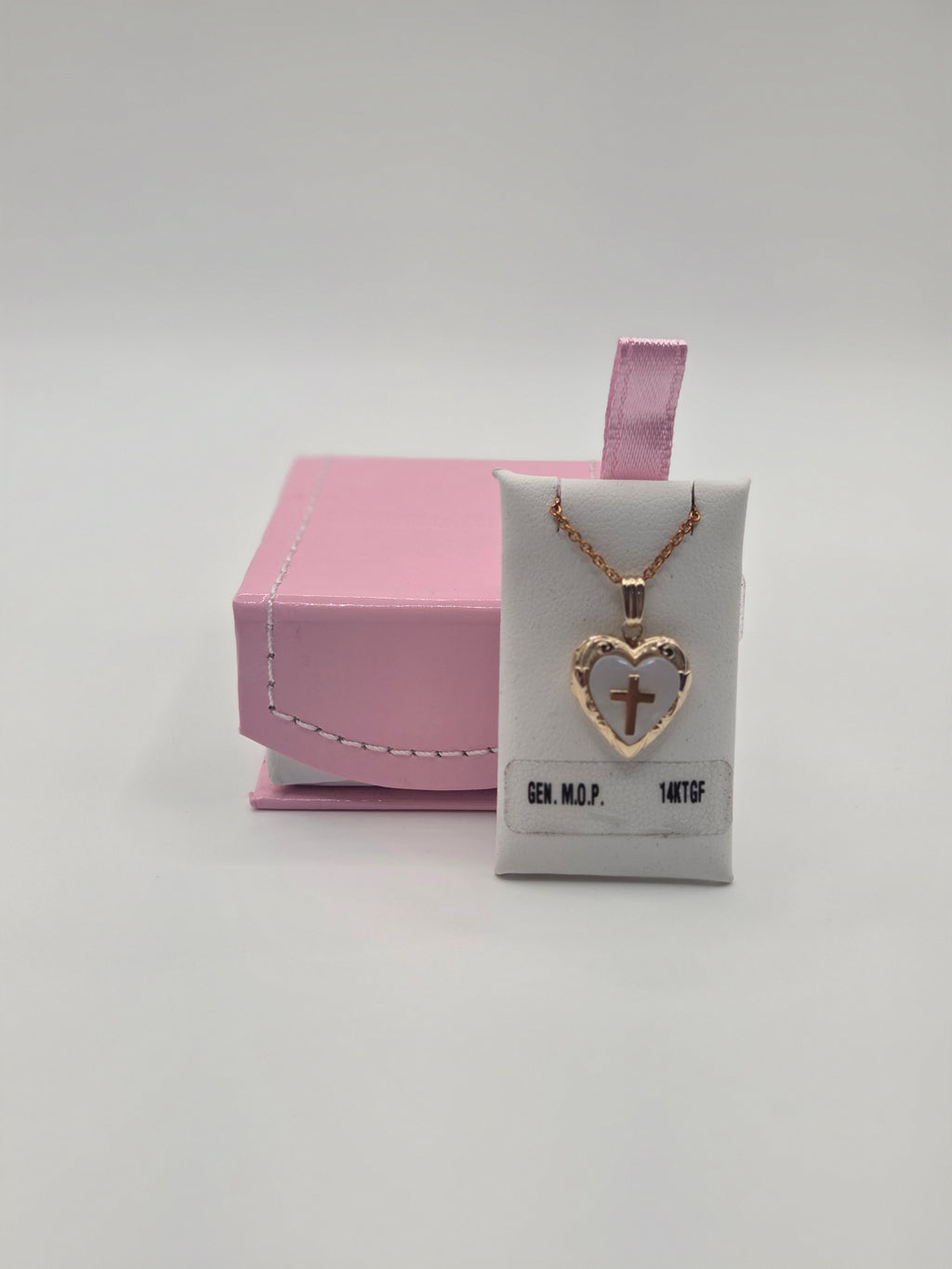 Kiddie Kraft Mother of Pearl Heart Locket