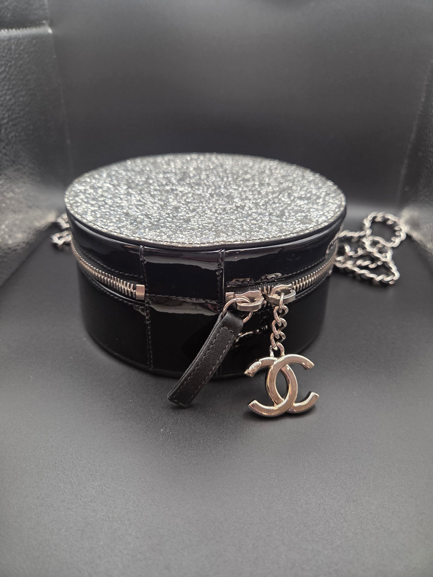 Chanel - Evening On The Moon Round Glitter Bag
