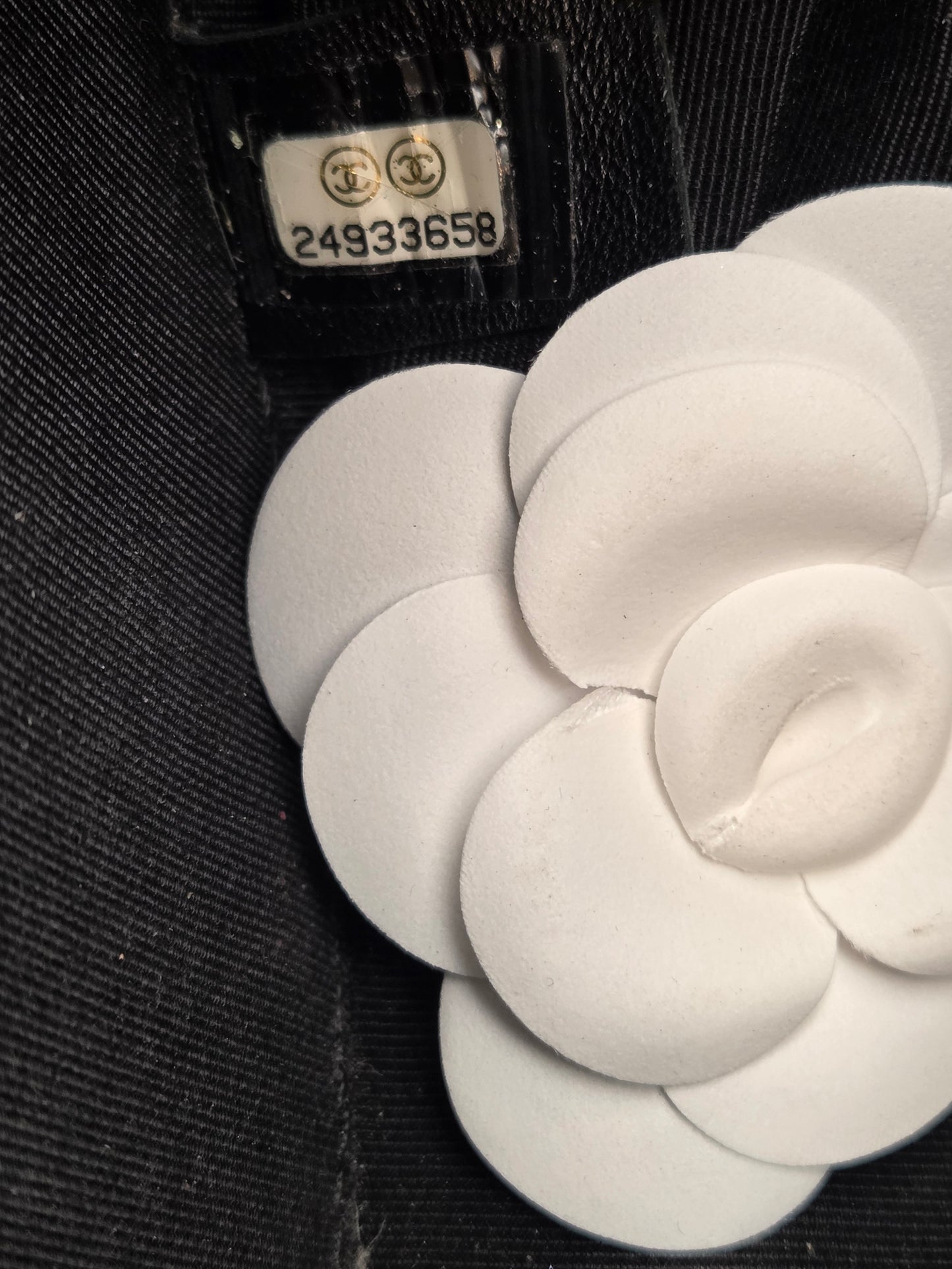 Chanel - Evening On The Moon Round Glitter Bag