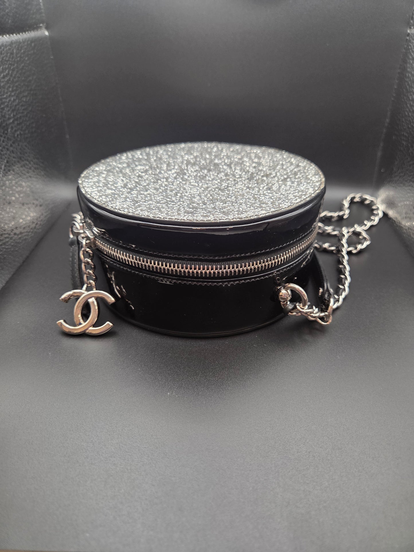 Chanel - Evening On The Moon Round Glitter Bag