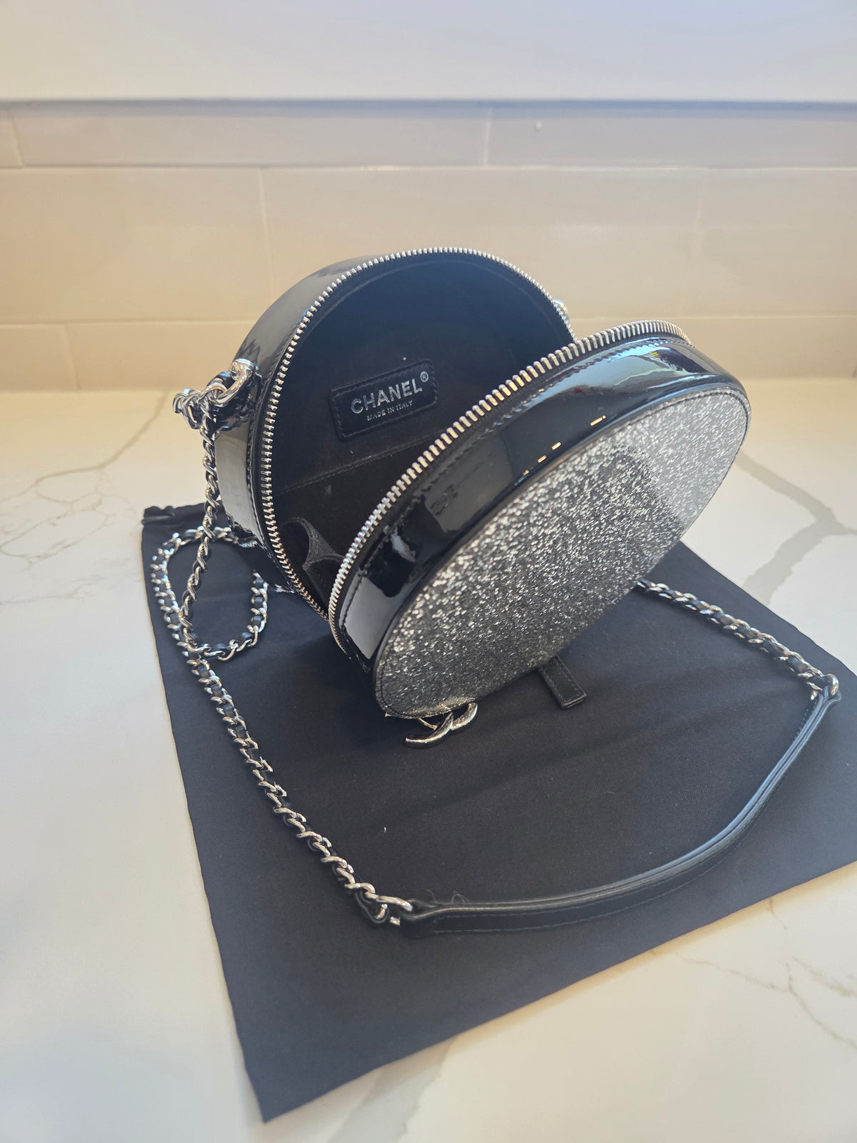 Chanel - Evening On The Moon Round Glitter Bag