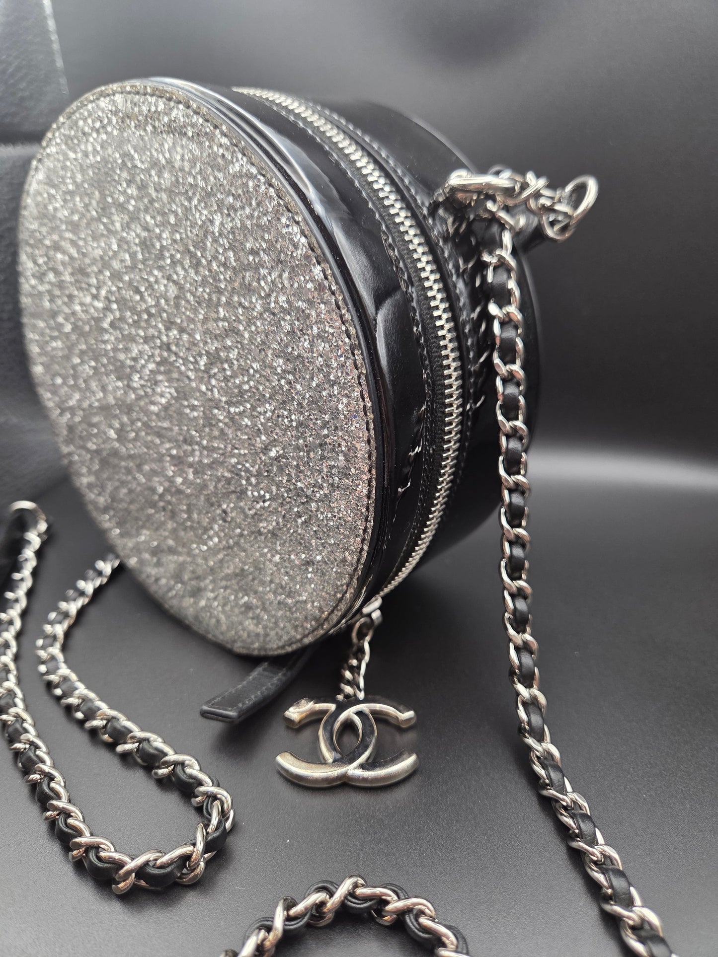 Chanel - Evening On The Moon Round Glitter Bag