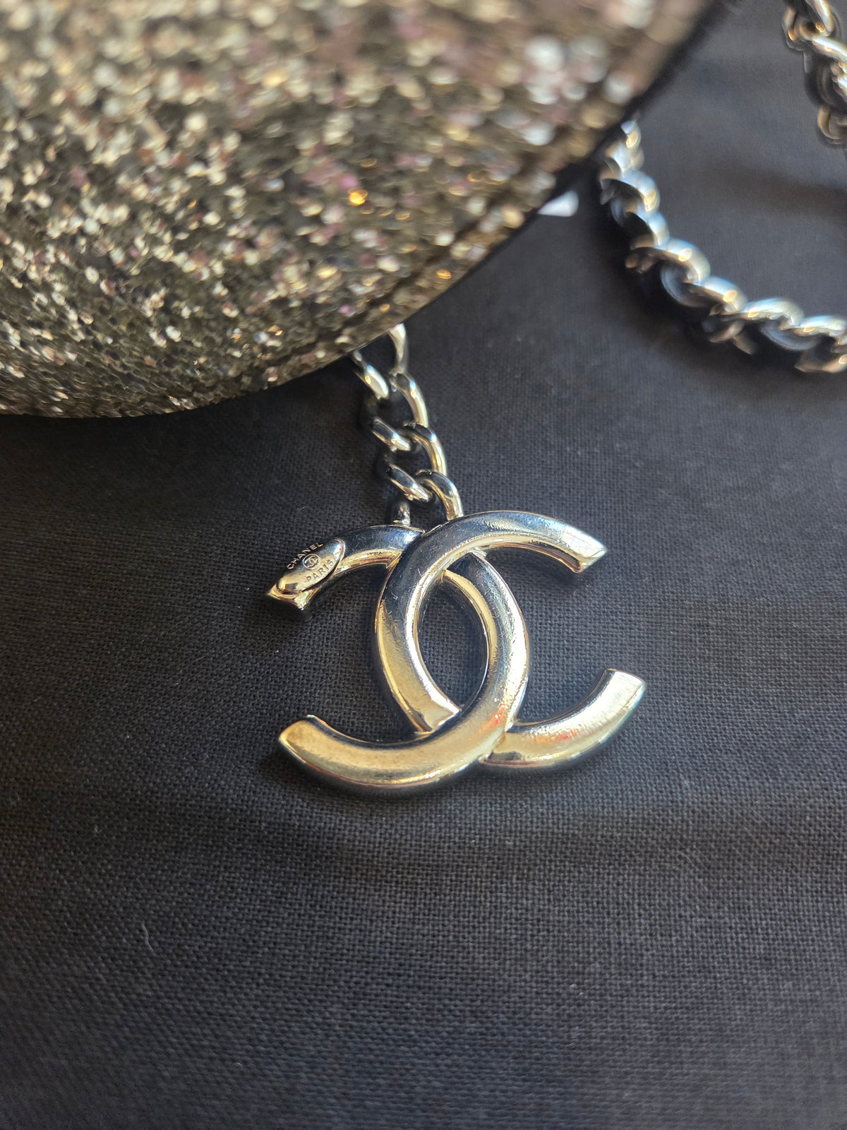 Chanel - Evening On The Moon Round Glitter Bag
